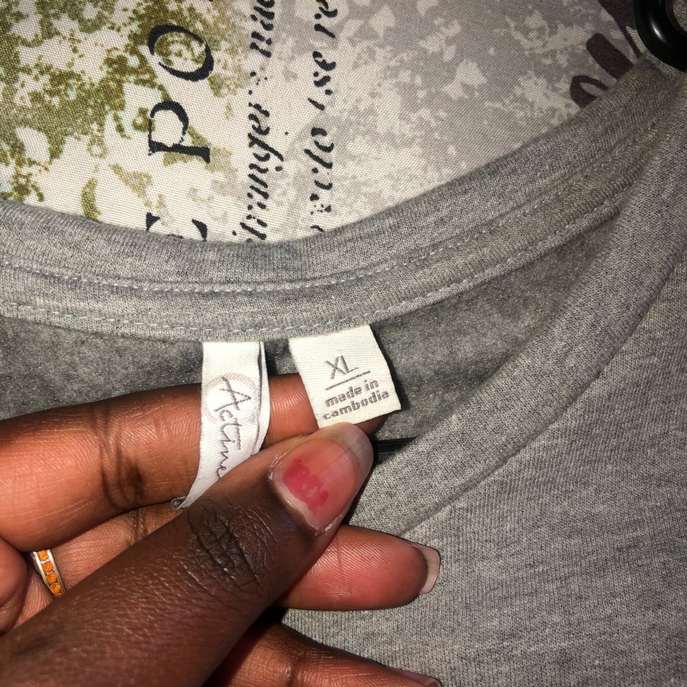 Grey Sweatshirt - Picture 2 of 3